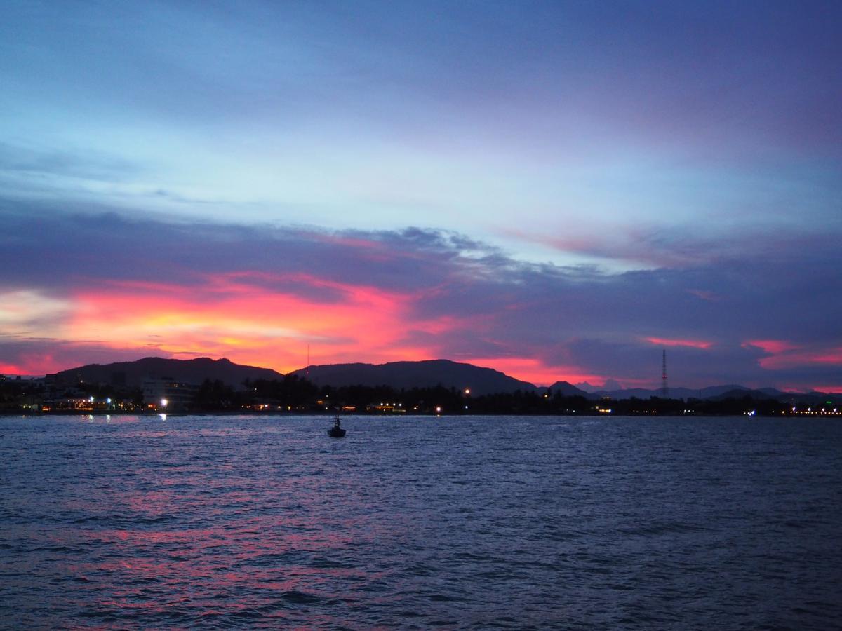 Jetty Huahin Hostel Dış mekan fotoğraf